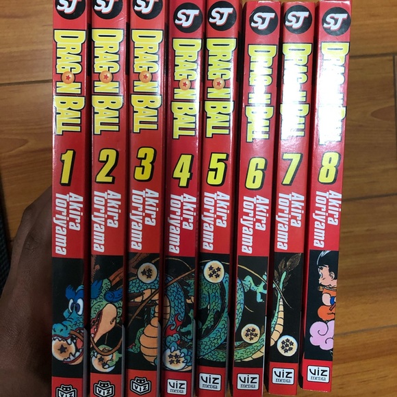 Dragon Ball books 1-8 - Picture 2 of 2